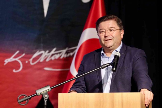 Maltepe’de “Dünyaya Kültür Taşıyan Ön Türkler” Çalıştayı Başladı