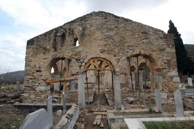 Muğla Büyükşehir Belediyesinden Çeşmeköy Camii Restorasyon Açıklaması