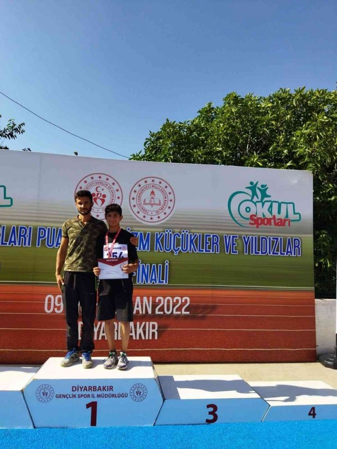 Okul Sporları Atletizm Finallerinde Köyceğiz’e 1’incilik Geldi