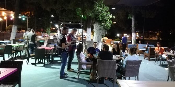 Burhaniye’de Polis Denetiminde Aranan 4 Kişi Yakalandı