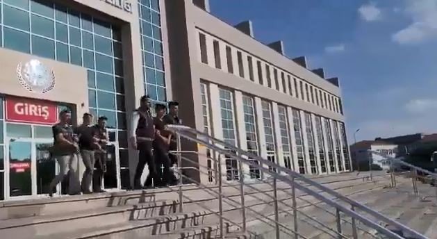 Tekirdağ’da Bangladeşli Vatandaşı Gasp Eden 3 Kişi Tutuklandı