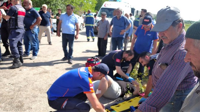 Tokat’ta 2 Otomobil Çarpıştı: 8 Yaralı