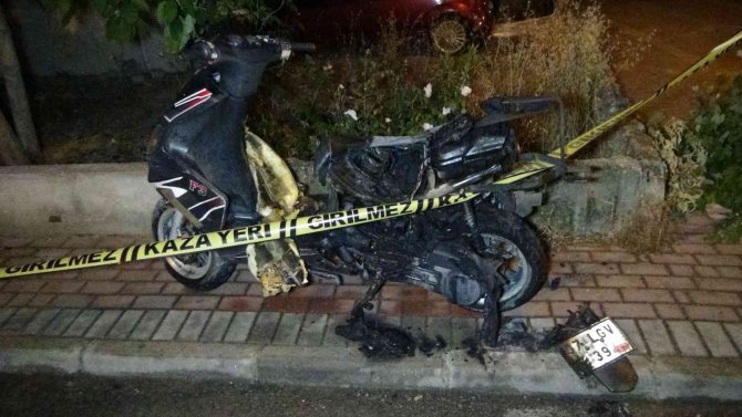 Tartıştığı Babasının Motosikletini Yaktı