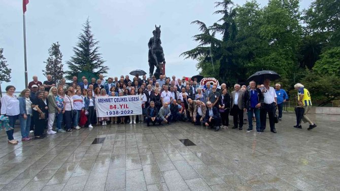 Mehmet Çelikel Lisesi 84 Yaşında