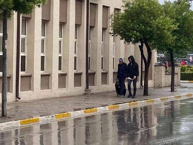 Yaz Yağmuru Balıkesir’de Etkili Oldu