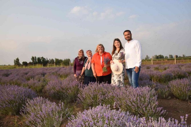 Başkan Erdem’den Kadın Girişimcilere Destek