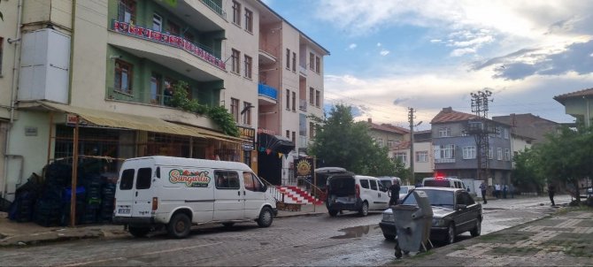 Tartıştığı Annesini Tüfekle Vurdu