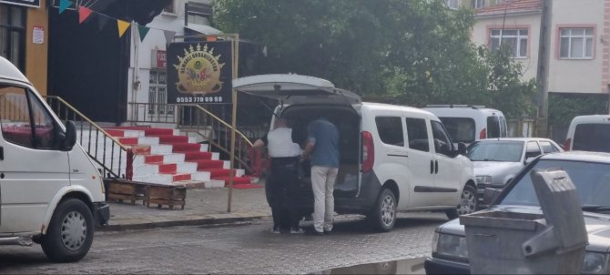 Tartıştığı Annesini Tüfekle Vurdu