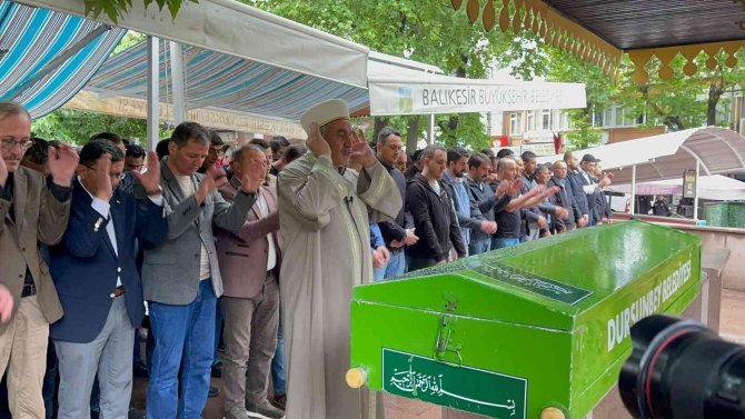 Dursunbey’deki Kazada Hayatını Kaybeden Ramazan Konak Toprağa Verildi