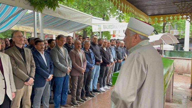 Dursunbey’deki Kazada Hayatını Kaybeden Ramazan Konak Toprağa Verildi