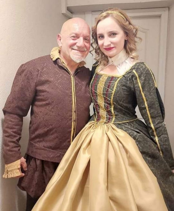 Baba-kız Aynı Sahnede