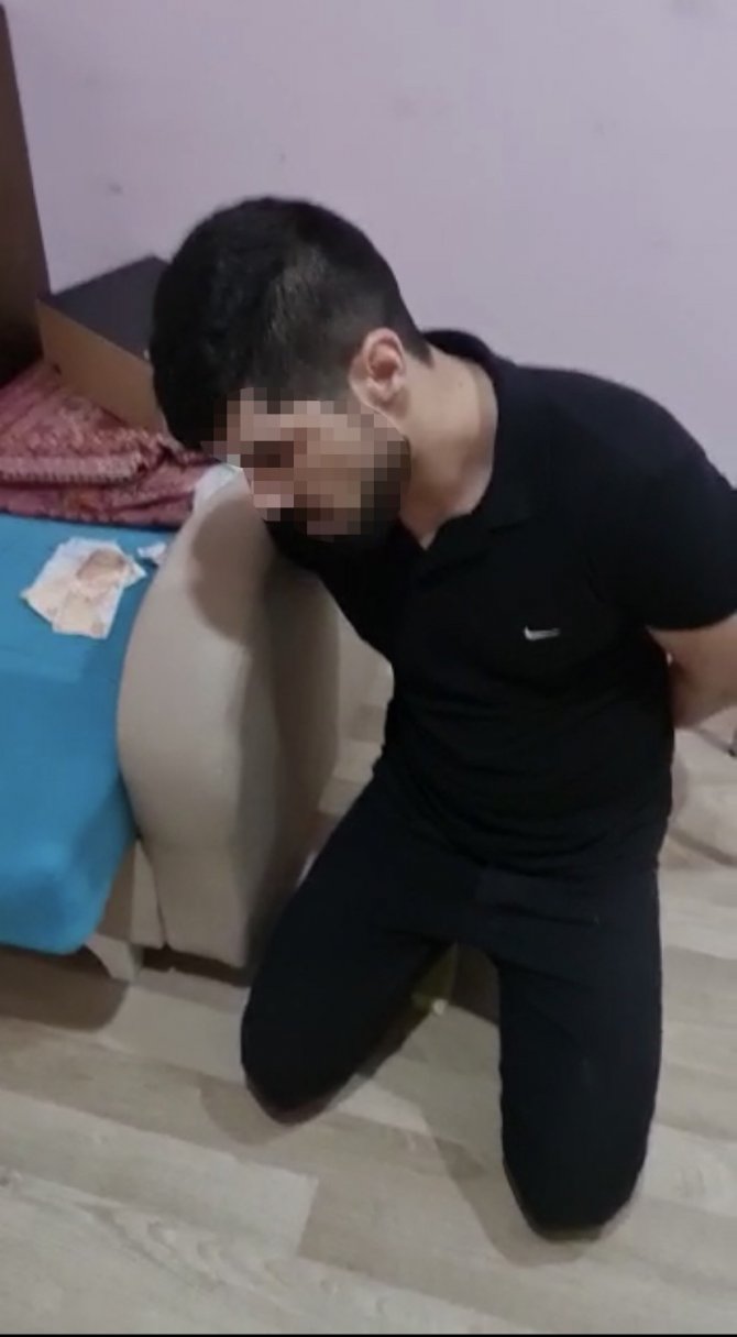 İ̇stanbul’da “Hamido” Ve “Kel Lütfi” Lakaplı Torbacılar Yakalandı