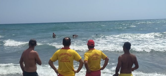 Hatay’da Rip Akıntısına Kapılan Vatandaş Kurtarıldı