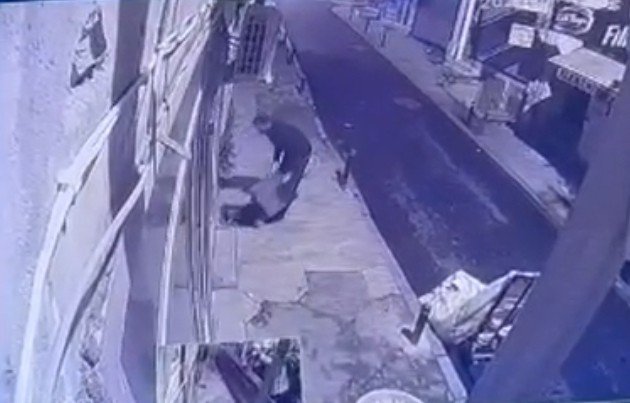Şişli’deki O Mahallede Peş Peşe Hırsızlık Şoku: Hırsızlık Olayları Güvenlik Kamerasında