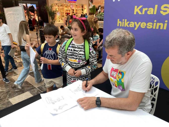 Sarıyer’de Karne Tatili Öncesi Çocuklar ‘Kral Şakir’ İle Eğlendi