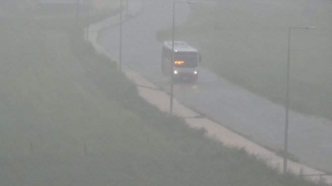 Kastamonu’da Sağanak Yağış, Sürücülere Zor Anlar Yaşattı