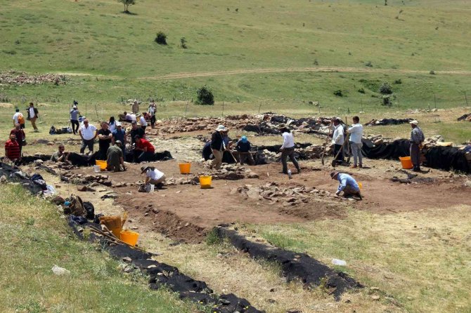2 Bin 600 Yıllık Kerkenes Harabelerinde Kazı Çalışmaları Başladı
