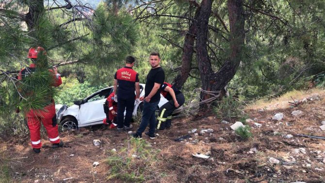 Sakartepe Rampasında Kaza: 6 Yaralı