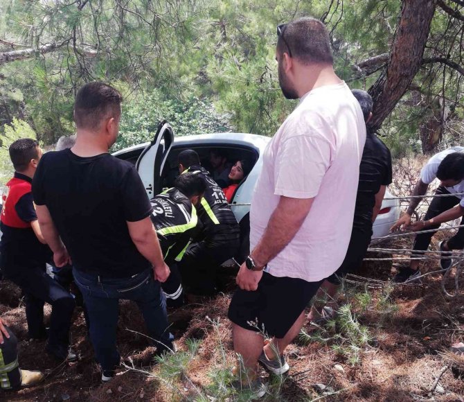 Sakartepe Rampasında Kaza: 6 Yaralı
