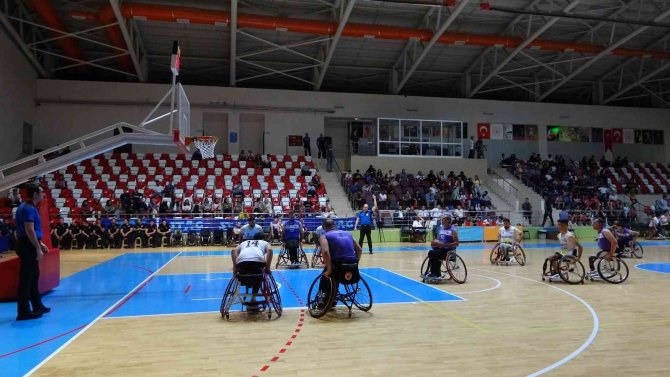 Muş Besk, Basketbol Maçında Ordu’ya Mağlup Oldu
