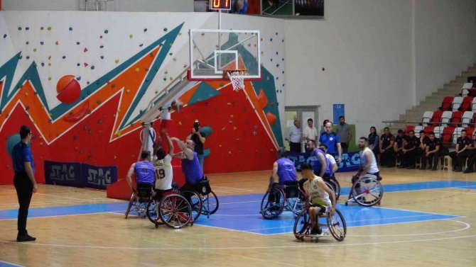 Muş Besk, Basketbol Maçında Ordu’ya Mağlup Oldu