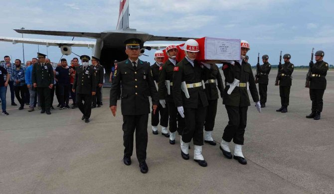 Ordulu Şehit Samsun’da Gözyaşları İçinde Karşılandı