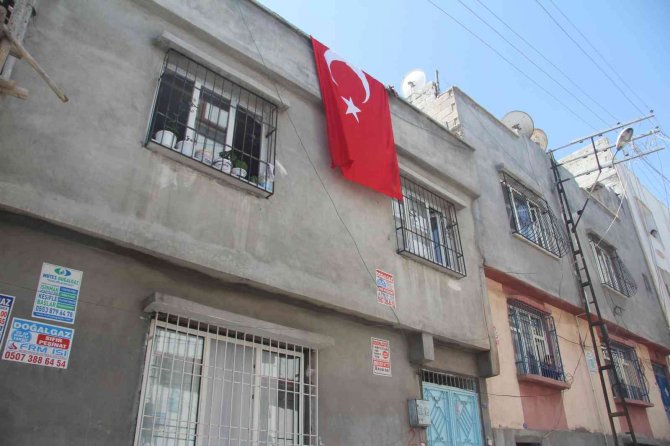 Gaziantep’e Şehit Ateşi Düştü