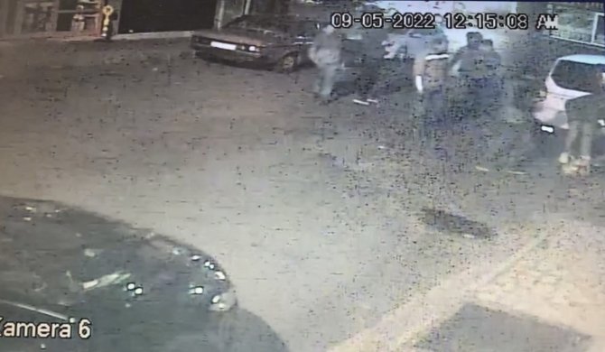 Sarıyer’de Silahlı Kavga Kamerada: Yol Kenarındaki Adam Vuruldu