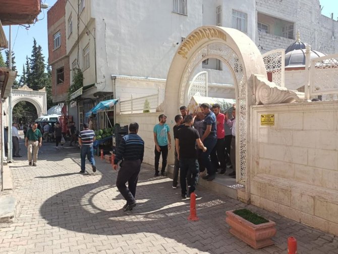 Siirt’te Çayda Boğulan Hemşire Toprağa Verildi