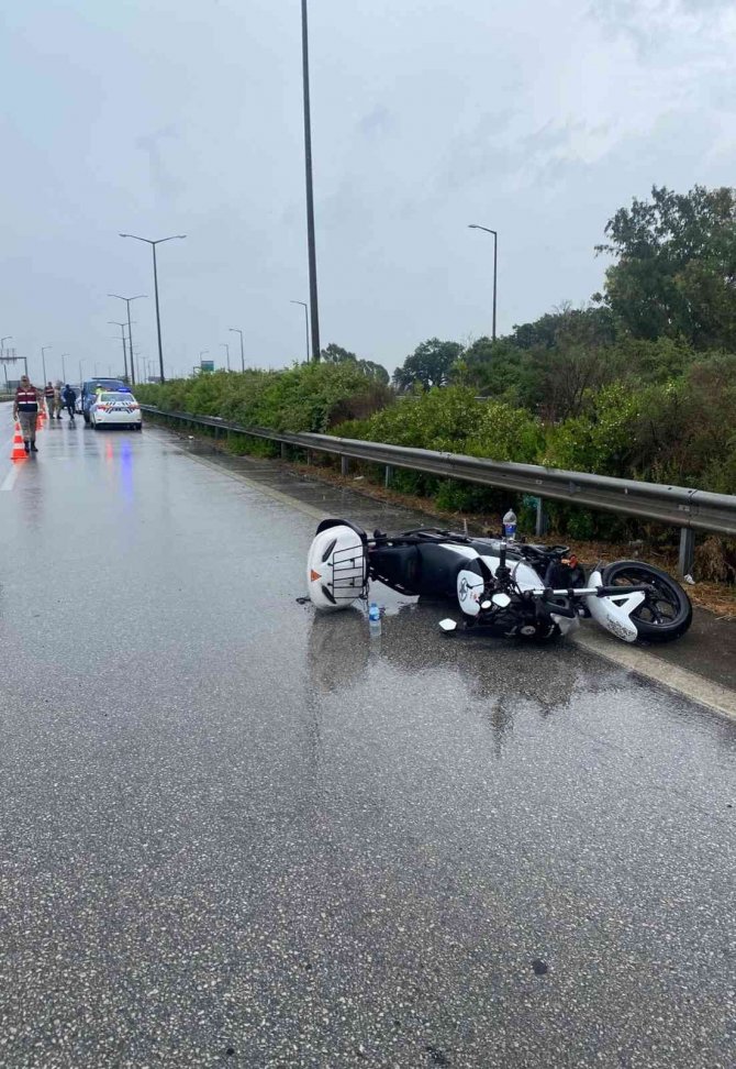 Ceyhan’da Motosiklet Kazası: 1 Ölü, 1 Yaralı
