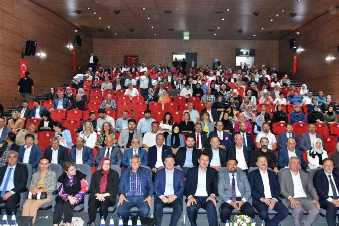 Ak Parti’de İstişare Toplantısı