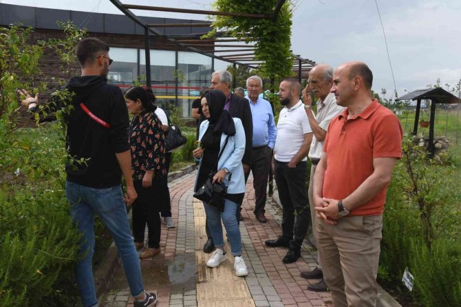Başkan Oral: "Kktc, Bizim Gözbebeğimizdir"