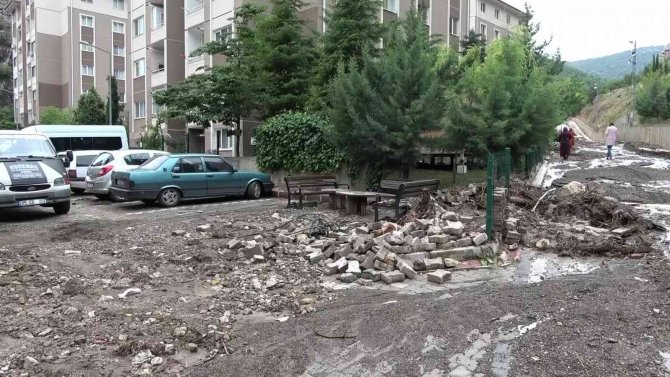 Amasya’da Sel Ve Hortum