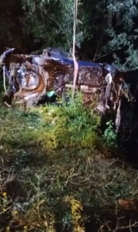 Ankara’da Sel Nedeniyle Dereye Düşen Aracın Çıkarılma Anı Kamerada