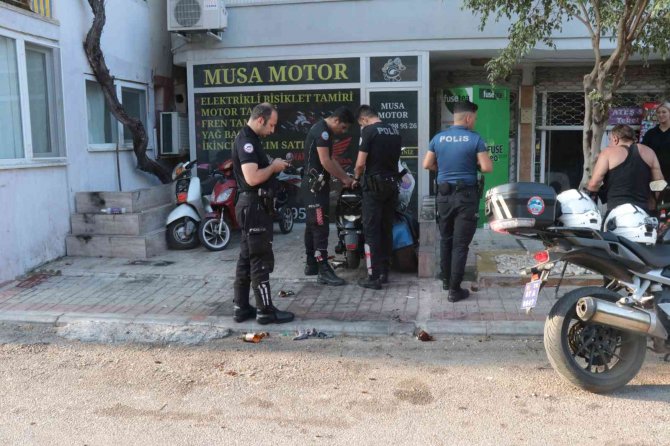 Alacak Verecek Tartışması Hastane Bitti: 2 Yaralı