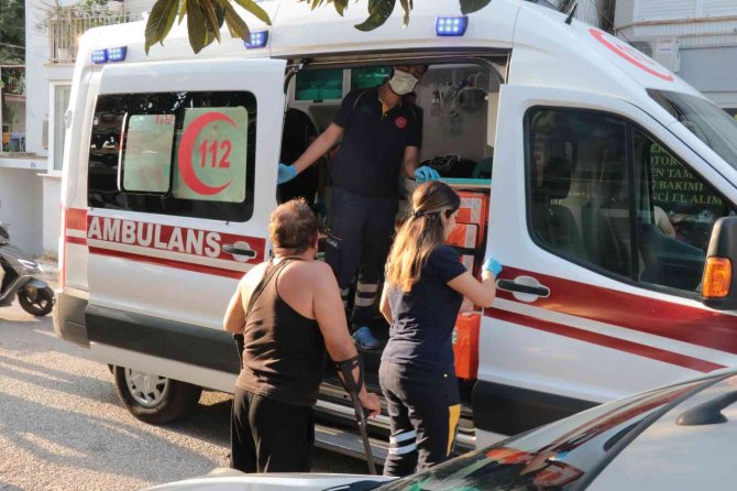 Alacak Verecek Tartışması Hastane Bitti: 2 Yaralı