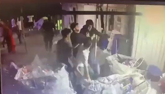 Ataşehir’de, Yabancı Uyruklu Sandıkları Türk Gencini Bıçakladılar