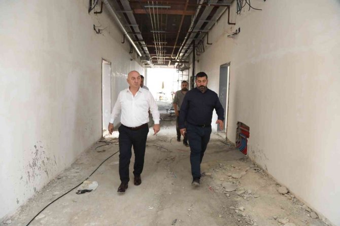 Bayramoğlu Sağlık Kompleksinde Çalışmalar Sürüyor