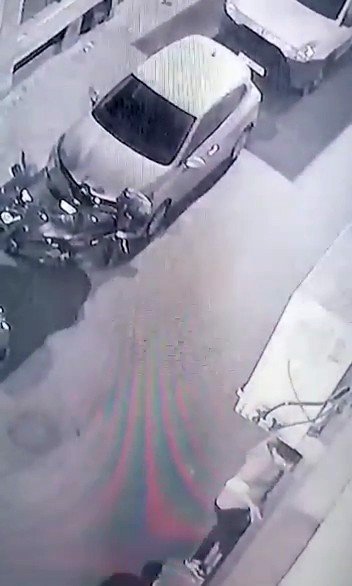Bayrampaşa’daki Pişkin Hırsız Yakalanınca "Çay İçmeye Geldim" Dedi