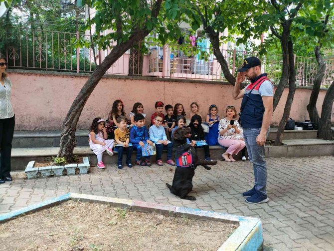 Anaokulu Öğrencilerine Jandarma Sevgisi Aşılandı