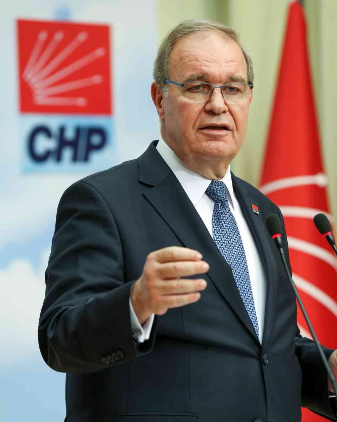 Chp Sözcüsü Öztrak: “Kimsenin Polisimize Yumruk Atması Kabul Edilemez”