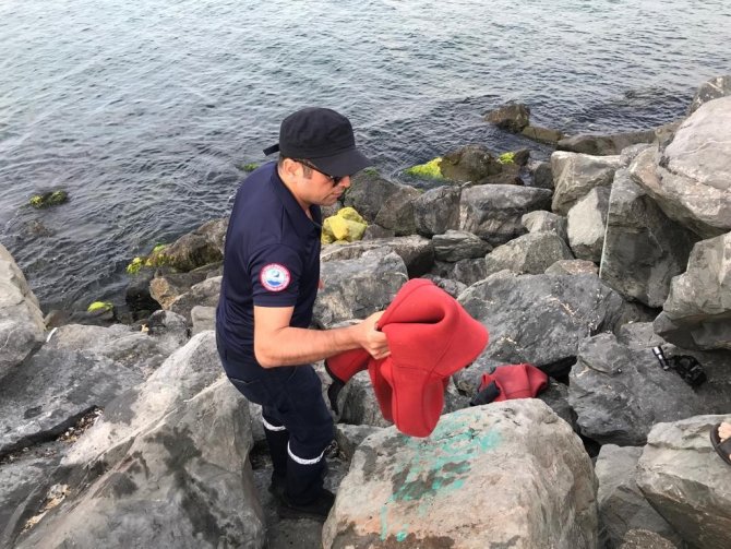 Sahil Hatlarında Kaçak Avlanılan 1,5 Ton Kara Midye Ele Geçirildi