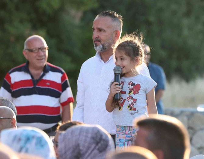 Dışişleri Bakanı Çavuşoğlu: “Herkes Türkiye’yi Dünyadaki Gelişmeleri Yönlendirebilen Ülkeler Arasında Görüyor”