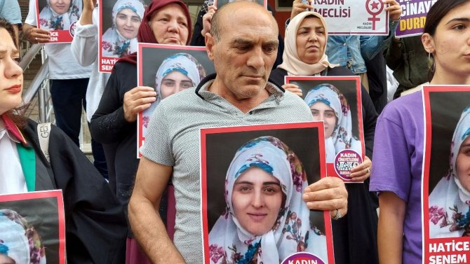 Eşini İşkence Ederek Öldürmüştü, Olay Günü Yaşananları Anlattı