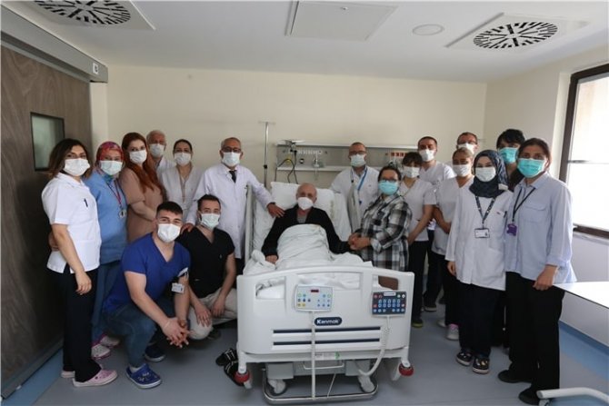 Edirne’de İlk Kez Bir Hastaya “Kemik İliği Nakli” Yapıldı