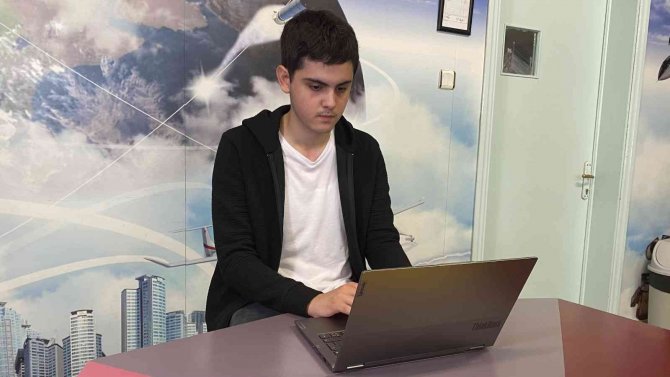 Buluşuyla Tıp Dünyasında Çığır Açtı: Stanford Üniversitesi Tam Burs Verdi