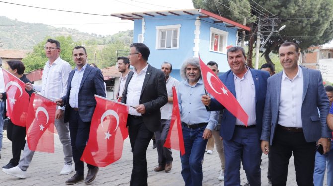 Üzümün Başkentinde Kiraz Festivali