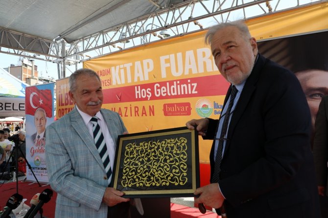İ̇lkadım Belediyesi Kitap Fuarı Sona Erdi