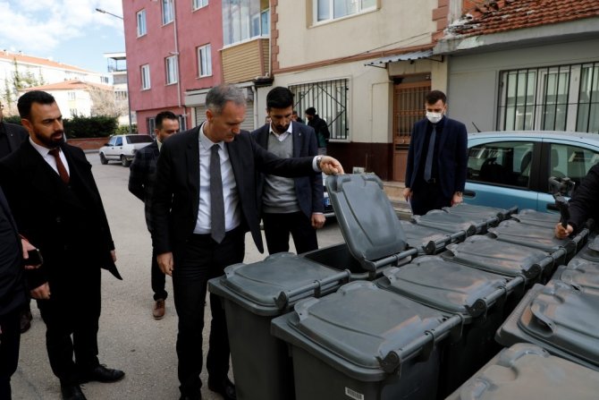 İ̇negöl Belediyesi’nin Geri Dönüşüm Hamlesi 13 Bin Ağacı Kurtardı