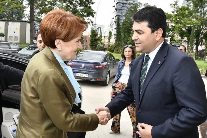 Akşener, Demokrat Parti Genel Başkanı Uysal’ı Ziyaret Etti